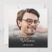 Elegant Dusty Blue Script 4 Foto Graduation Party Einladung (Rückseite)