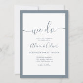 Elegant dusty Blue Script Foto Initialen Hochzeit Einladung (Vorderseite)