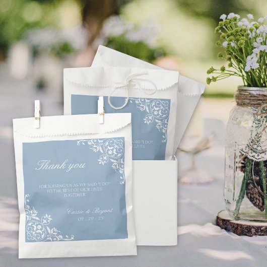 Elegant Dusty Blue und White Wedding Vielen Dank Geschenktütchen