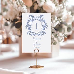 Elegant Dusty Blue Wappen Wedding Tischnummer