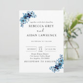 elegant dusty Blue watercolor flower bouquet Einladung (Stehend Vorderseite)