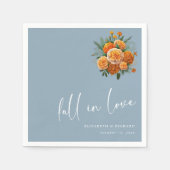 Elegant Dusty Blue Wedding: Skript "Fall in Liebe" Serviette (Vorderseite)