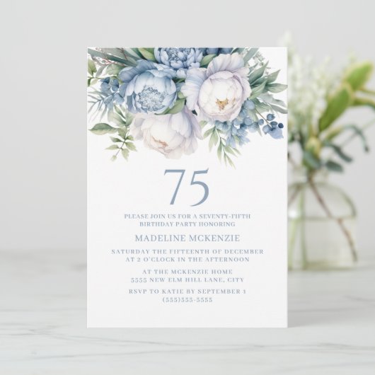 Elegant Dusty Blue White Floral 75. Einladung (Stehend Vorderseite)