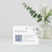 Elegant Dusty Blue Winter Foliage Hochzeitdetails Begleitkarte (Stehend Vorderseite)