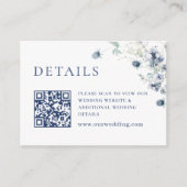 Elegant Dusty Blue Winter Foliage Hochzeitdetails Begleitkarte (Vorderseite)