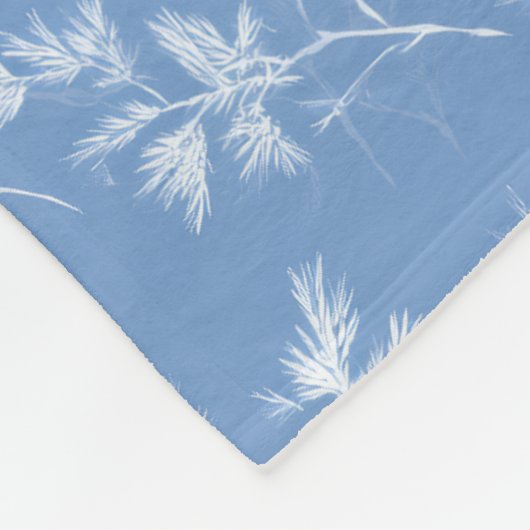 Elegant Dusty Blue Winter Frost Botanical Fleecedecke (Ecke)