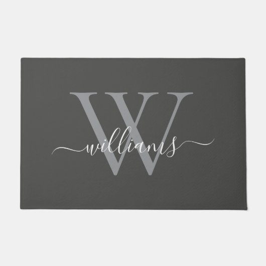 Elegant Dusty Gray Custom Monogram Script Name Fußmatte (Vorderseite)