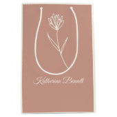 Elegant Dusty Rose Simple Flower Name Mittlere Geschenktüte (Vorderseite)