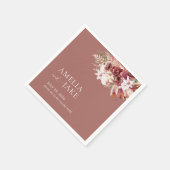 Elegant Dusty Rosewood Floral Wedding Serviette (Ecke)