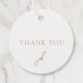 Elegant Earthy Neutral Script Monogram Wedding Geschenkanhänger (Vorderseite)