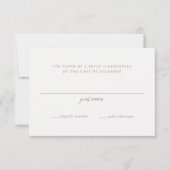 Elegant Earthy Neutral Script Monogram Wedding RSVP Karte (Vorderseite)