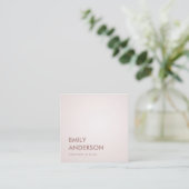 ELEGANT EINFACHE BLUSH PINK ROSE GOLD BERUFLICH QUADRATISCHE VISITENKARTE (Stehend Vorderseite)