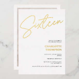 Elegant einfache moderne weiße Foto Sweet 16 Gold Folieneinladung