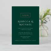 Elegant Emerald Green Monogram Wedding Folieneinladung (Stehend vorne)