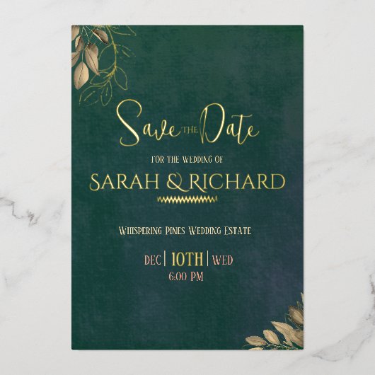 Elegant Emerald Green Velvet Save the Date Folieneinladung (Vorderseite)