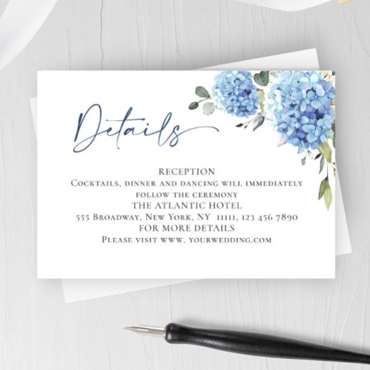 Elegant Eucalyptus Blue Hydrangea Hochzeitdetails Begleitkarte