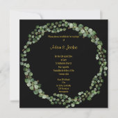 Elegant Eucalyptus Full Wreath Wedding Black Einladung (Vorderseite)