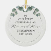 Elegant Eucalyptus Mr & Mrs. First Christmas Keramik Ornament (Vorne)