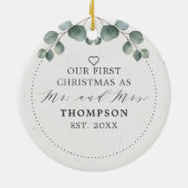 Elegant Eucalyptus Mr & Mrs. First Christmas Keramik Ornament (Hinten)