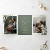 Elegant Eucalyptus Sage Green Floral Wedding Dreifach Gefaltete Einladung (Innenseite)