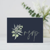 Elegant Eucalyptus Verlasse Greenerity Wedding RSV RSVP Karte (Stehend Vorderseite)