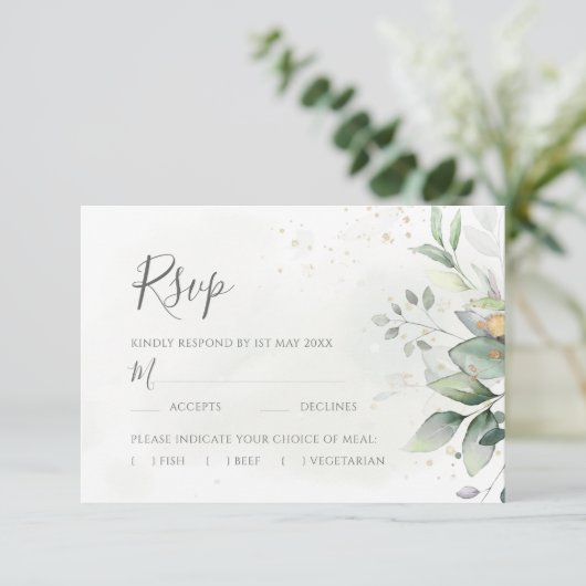 Elegant Eukalyptus Blätter Grüne Goldhochzeit RSVP Karte (Stehend Vorderseite)