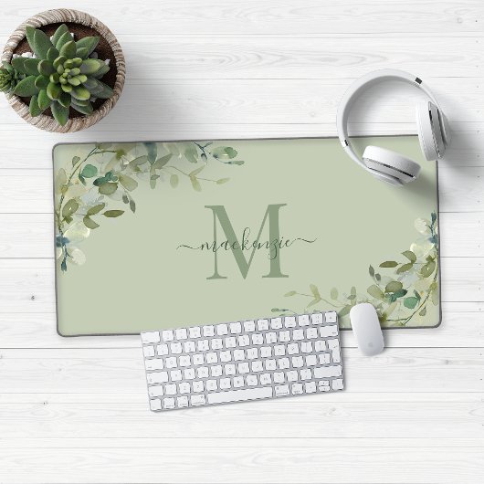 Elegant Eukalyptus Green Botanical Monogram Schreibtischunterlage