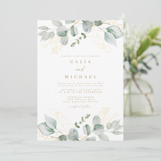Elegant Eukalyptus Greenerity und Gold Wedding Einladung (Stehend Vorderseite)