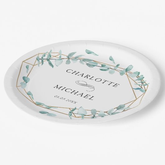 Elegant Eukalyptus Grün Gold Pappteller (Schrägansicht)