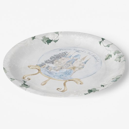 Elegant Fairy Tale | Winterprinzessin Geburtstag Pappteller (Schrägansicht)