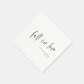 Elegant Fall in Love Script Minimalist Wedding Serviette (Ecke)