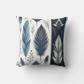 Elegant Feather Symphony in Blue & Silver Kissen (Vorderseite)