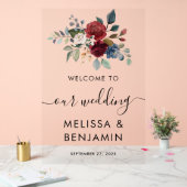 Elegant Floral Bloom Burgundy Script Wedding Acrylschild (Hochzeit)