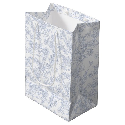 Elegant Floral Blue Mittlere Geschenktüte (Vorderseite Schrägansicht)