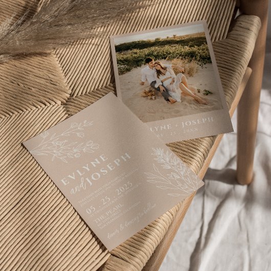 Elegant Floral Blush Herbal Boho Wedding Einladung