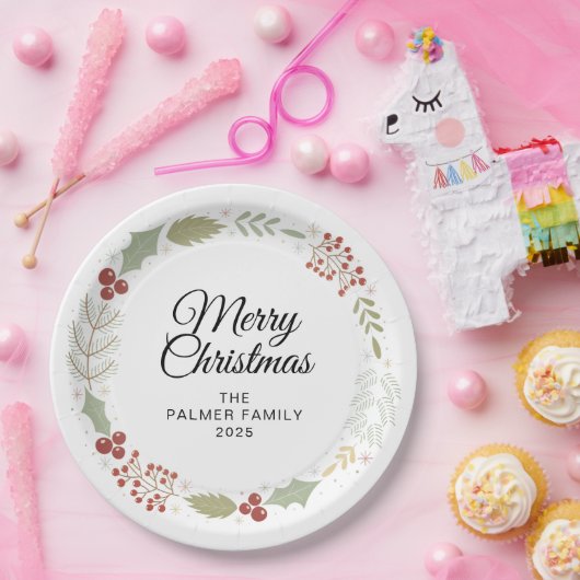 Elegant Floral Christmas Wreath Family Custom Name Pappteller (Party)
