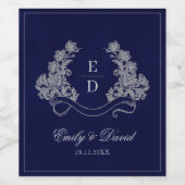 Elegant Floral Crest Navy Wedding Monogram Weinetikett (Einzelnes Label)