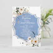 Elegant floral Dusty Blue Baptisse Einladung (Stehend Vorderseite)