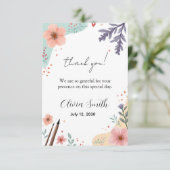 Elegant Floral Frame with Soft Pastel Accents Dankeskarte (Stehend Vorderseite)