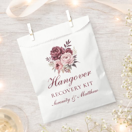 Elegant Floral Hangover Erholung Peony Wedding Geschenktütchen (Ausgeschnitten)