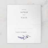 Elegant Floral Lavender Platzkarte (Außenseite Aufgefaltet)