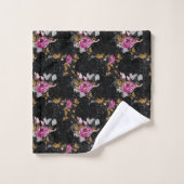 Elegant floral pattern bath towel set (Waschlappen)