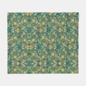 Elegant Floral Pattern in Yellow and Red on Green Fleecedecke (Vorderseite (Horizontal))