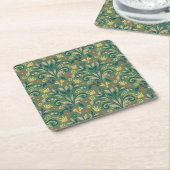 Elegant Floral Pattern in Yellow and Red on Green Rechteckiger Pappuntersetzer (angewinkelt)