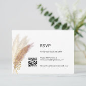 Elegant Floral RSVP with QR Code Dusty Pink Pampas (Stehend Vorderseite)