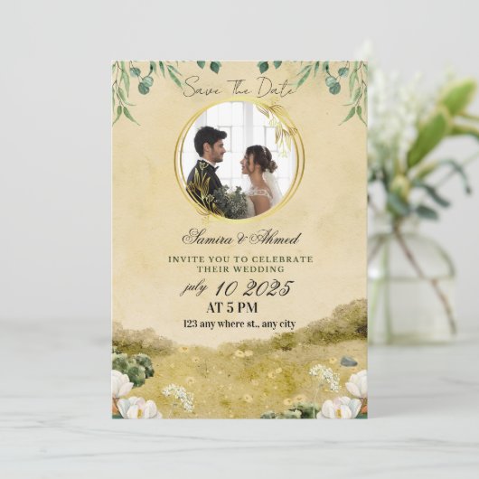 Elegant Floral Wedding Invitation | Classic & Mod Einladung (Stehend Vorderseite)