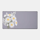 Elegant Floral White Daisies on Lavender Schreibtischunterlage (Vorderseite)