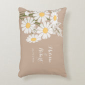 Elegant Floral White Daisies Wedding Dekokissen (Vorderseite(Vertikal))