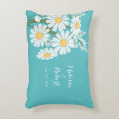 Elegant Floral White Daisies Wedding Dekokissen (Vorderseite(Vertikal))