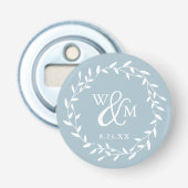 Elegant Floral Wreath Monogram Dusty Blue Flaschenöffner (Vorderseite)